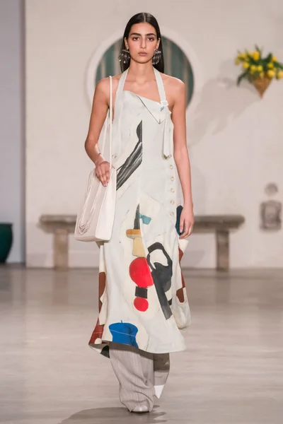 Look 33